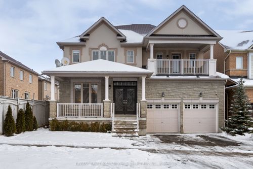 17 Lourakis St, Richmond Hill, ON, L4E0J5 | Card Image