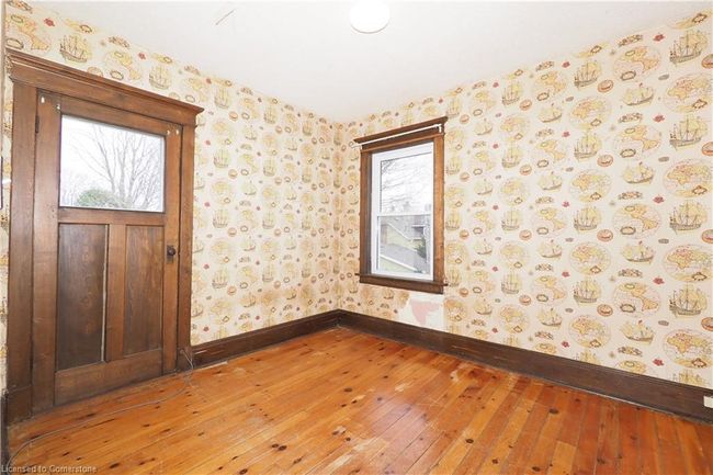 227 Waterloo St N, House other with 4 bedrooms, 1 bathrooms and 2 parking in Cambridge ON | Image 24