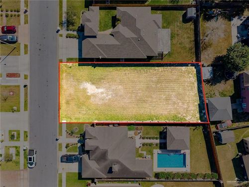 2220 Supreme Dr, Edinburg, TX, 78542-0089 | Card Image
