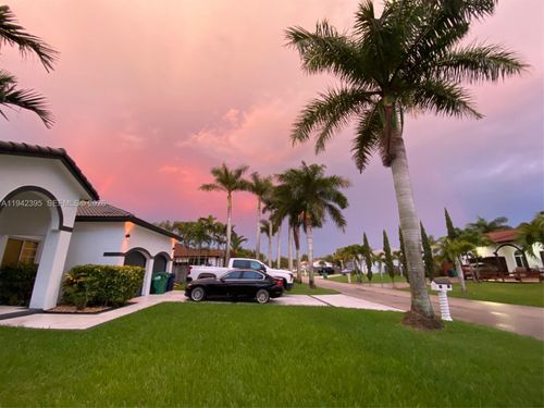 13135 Sw 218th Ter, Miami, FL, 33170-2615 | Card Image