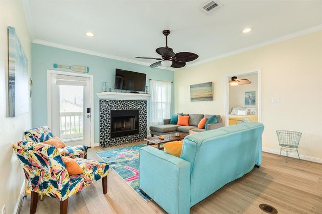 4710 Bayshore Dr, House other with 4 bedrooms, 2 bathrooms and null parking in Freeport TX | Image 7