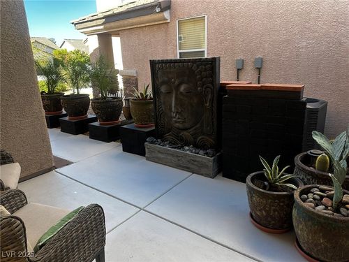 1004 Crescent Falls St, Henderson, NV, 89011-2518 | Card Image
