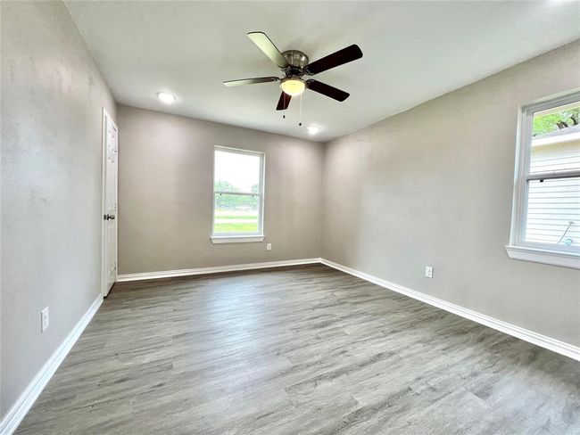 813 Cedar Lawn Dr, House other with 3 bedrooms, 2 bathrooms and null parking in Alvin TX | Image 16