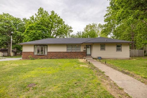 514 E Green St, Clinton, MO, 64735-1642 | Card Image