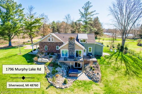 1796 Murphy Lake Rd, Silverwood, MI, 48760-9528 | Card Image