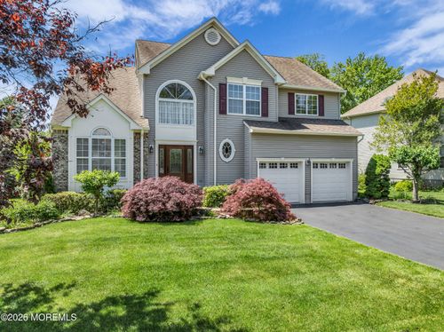 32 Heritage Dr, Shrewsbury, NJ, 07702-4046 | Card Image