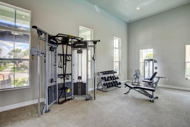 92 Palmetto Ln, House other with 4 bedrooms, 3 bathrooms and null parking in Royal Palm Beach FL | Image 72