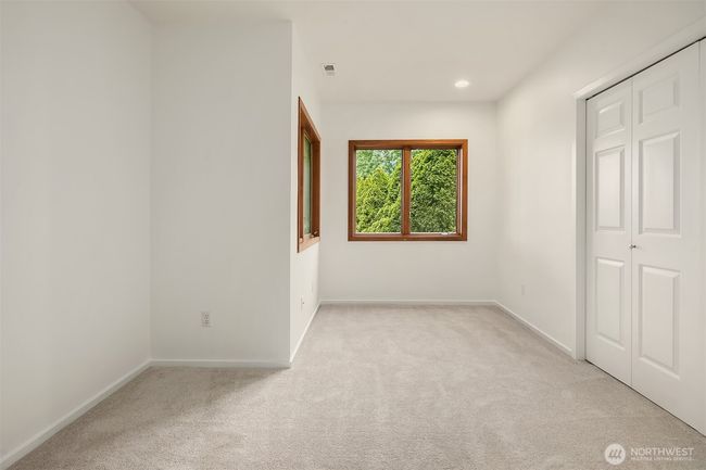 1st downstairs bedroom | Image 22