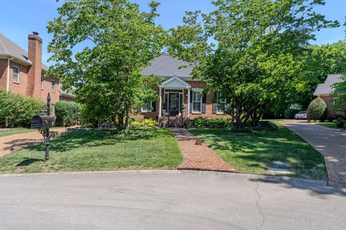 404 Chesterfield Pl, Franklin, TN, 37064-3291 | Card Image