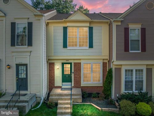 12108 Wedgeway Pl, FAIRFAX, VA, 22033-2519 | Card Image