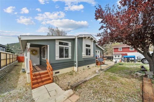 229 Chaparral St, Frazier Park, CA, 93225-9448 | Card Image