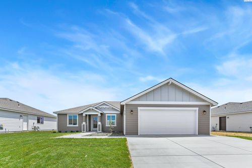 6709 Road 105, Pasco, WA, 99301-6940 | Card Image