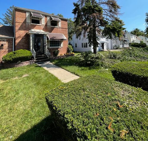 2227 S 10th Ave, Broadview, IL, 60155-4027 | Card Image