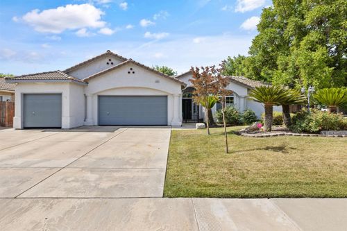 1547 W Claridge Ct, Hanford, CA, 93230-7900 | Card Image