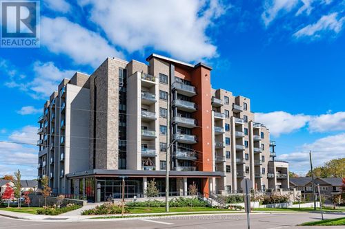 111-30 Hamilton Street S, Hamilton (Waterdown), ON, L0R2H0 | Card Image
