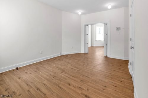 2-15 Highland Ave, Newark, NJ, 07104-1106 | Card Image