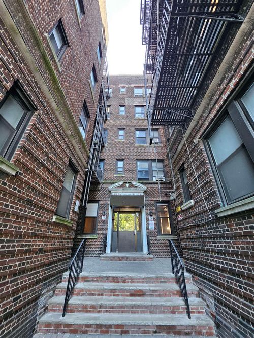 apt-51-435 79th St, North Bergen, NJ, 07047-5563 | Card Image