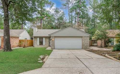 16 Circlewood Gln, The Woodlands, TX, 77381-2639 | Card Image