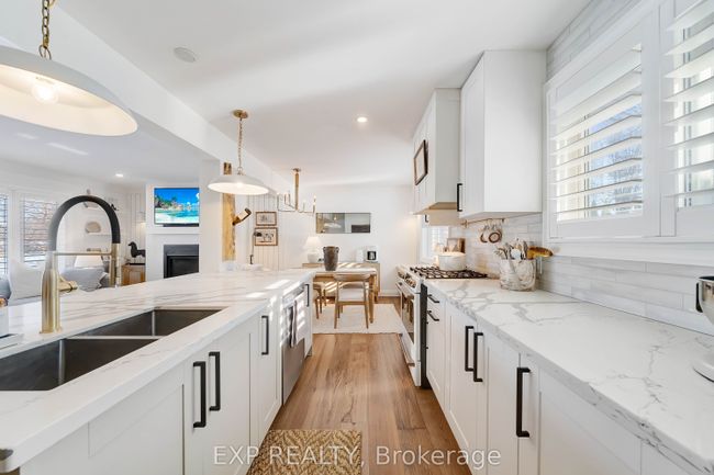 4652 Queensway Gdns, House other with 3 bedrooms, 2 bathrooms and 2 parking in Niagara Falls ON | Image 12
