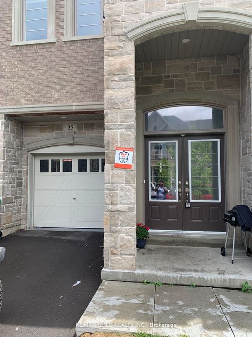 35 Dalbeattie Dr, Brampton, ON, L6Y6H7 | Card Image