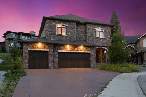 24 Fortress Court Sw, Calgary, AB, T3H0T8 | Card Image