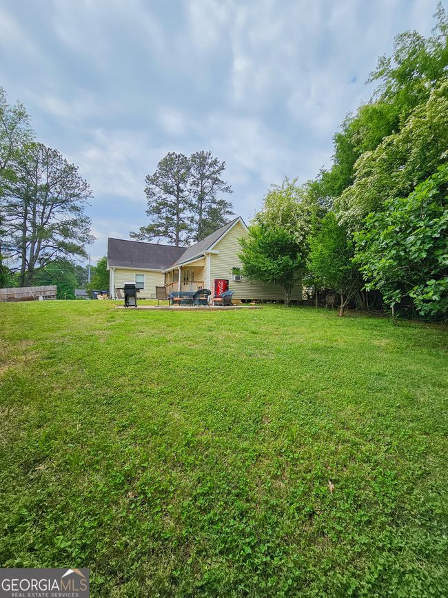 3292 Howell Cir, House other with 3 bedrooms, 2 bathrooms and null parking in Duluth GA | Image 5