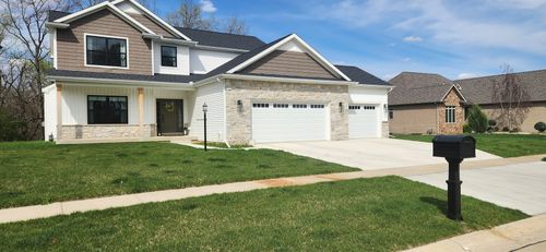 2102 Slade Ln, Mahomet, IL, 61853-2810 | Card Image
