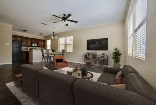 104 College Avenue, Fort Worth, TX, 76104 | Card Image