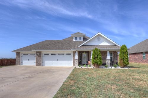 2764 Annelise Ln, Joplin, MO, 64804-4529 | Card Image