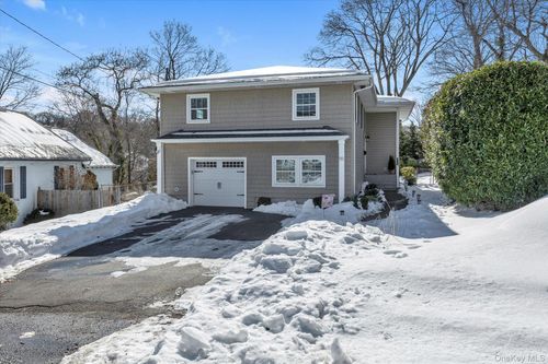 55 Hillside Ave, Huntington, NY, 11743-3236 | Card Image