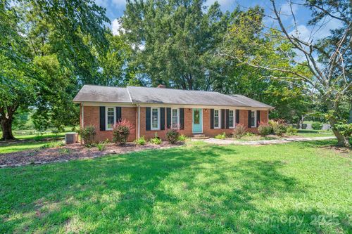 17385 Pond Rd, Locust, NC, 28097-8349 | Card Image