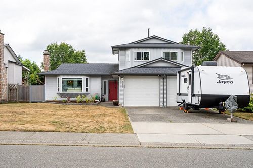 21233 92a Ave, Langley, BC, V1M1K9 | Card Image