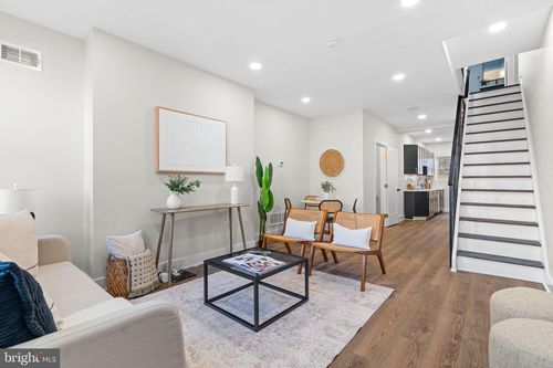 748 Mckean St, PHILADELPHIA, PA, 19148-2428 | Card Image