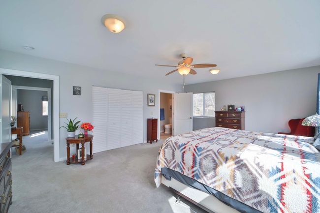 Lake Side Primary Bedroom | Image 18