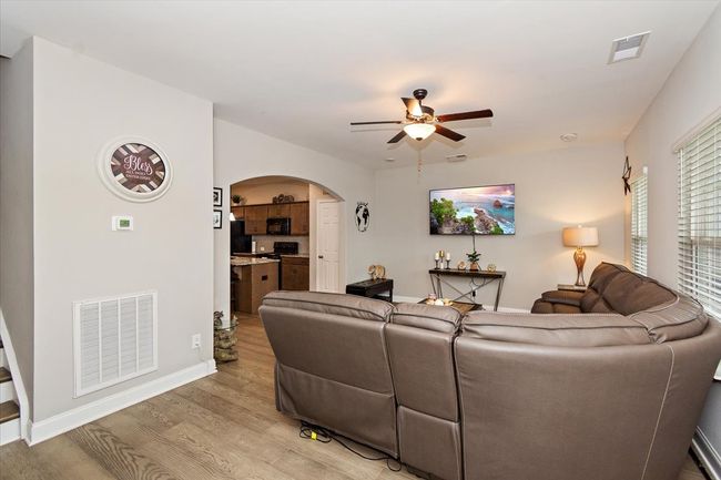 433 Longstone Rd, Townhouse with 3 bedrooms, 3 bathrooms and 3 parking in Gallatin TN | Image 9