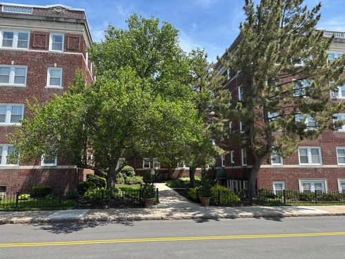 404-105 Summer Street, Malden, MA, 01248 | Card Image