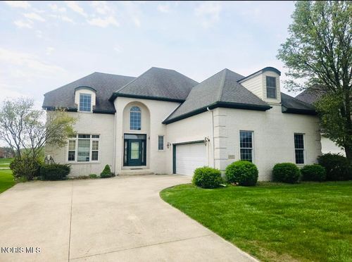 1447 Muirfield Dr, Bowling Green, OH, 43402-5215 | Card Image