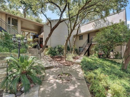 218-3018 S 1st St, Austin, TX, 78704-6306 | Card Image