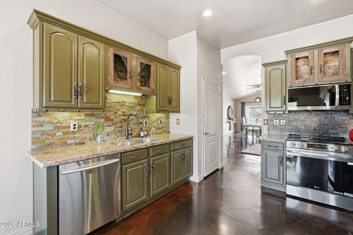 6610 E Dixileta Dr, Cave Creek, AZ, 85331-3108 | Card Image