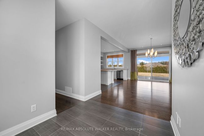 5617 Maklynne Way, House other with 5 bedrooms, 3 bathrooms and 9 parking in Vars ON | Image 4