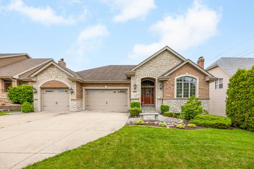 471 59th St, Lisle, IL, 60532-3186 | Card Image