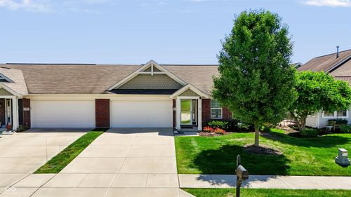 17207 Falkland Dr, Westfield, IN, 46074-4404 | Card Image