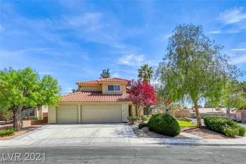 6729 Airdale Cir, Las Vegas, NV, 89103-4379 | Card Image