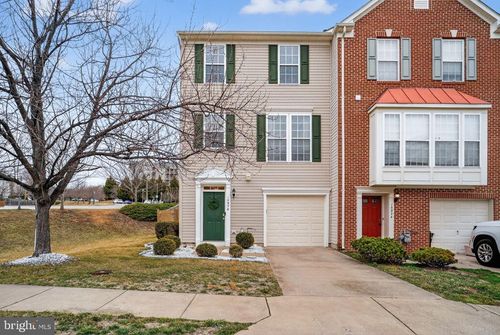 15976 Canada Goose Loop, WOODBRIDGE, VA, 22191-5561 | Card Image