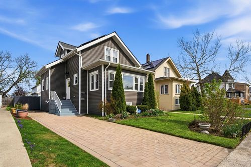 1515 S 3rd Ave, Maywood, IL, 60153-2250 | Card Image