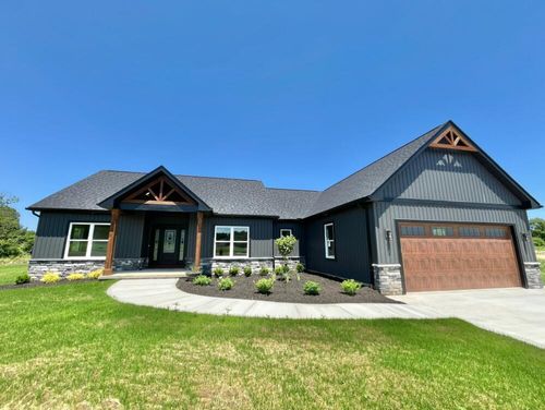 4254 Stone Hill Dr E, Carroll, OH, 43112-9817 | Card Image