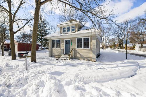 1001 S 12th St, Goshen, IN, 46526-4407 | Card Image