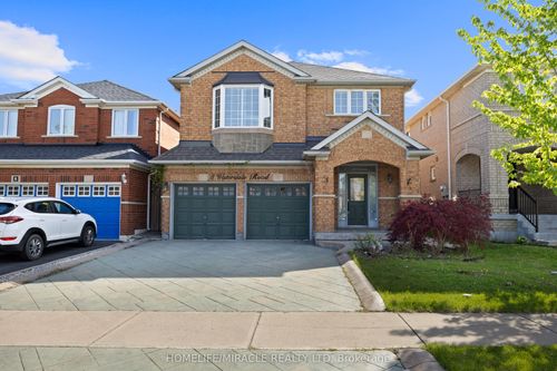 8 Waterdale Rd, Brampton, ON, L7A1S7 | Card Image