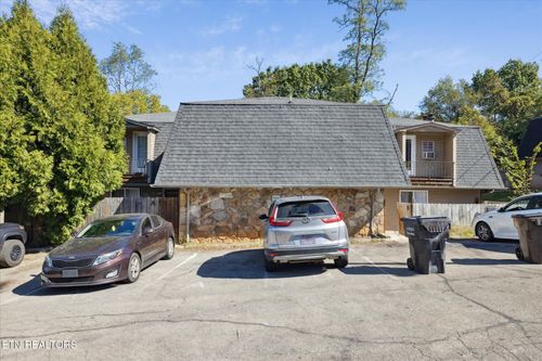 9105 Woodpark Ln, Knoxville, TN, 37923-2980 | Card Image