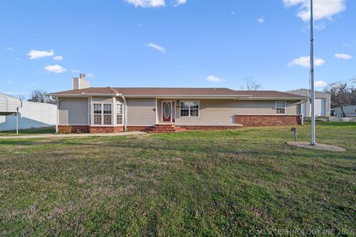 2 Walnut St, Salina, OK, 74365-2493 | Card Image